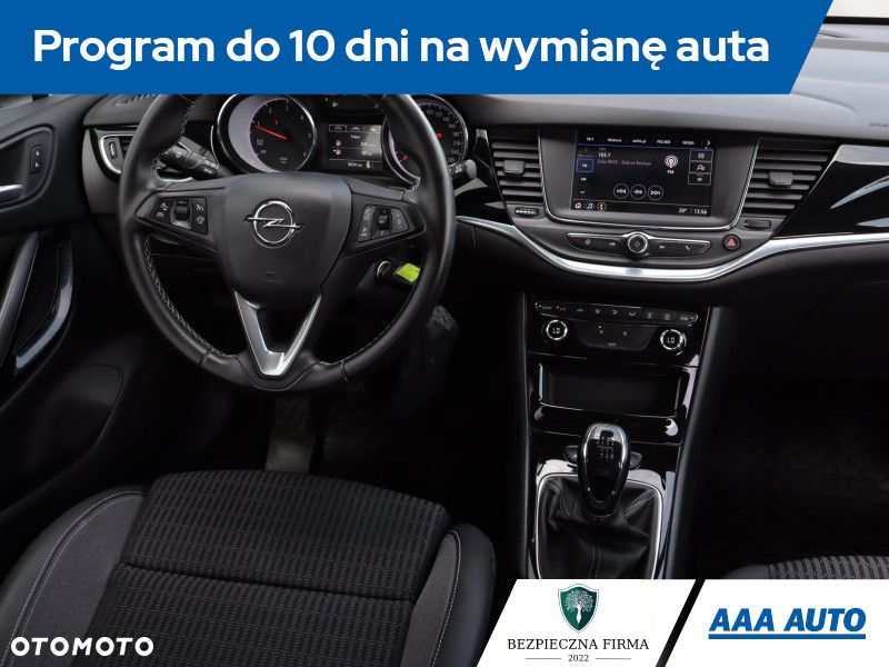 Opel Astra - 8