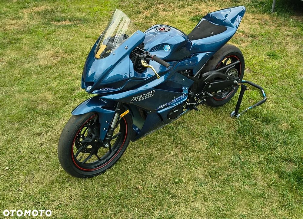 Yamaha R3 - 4