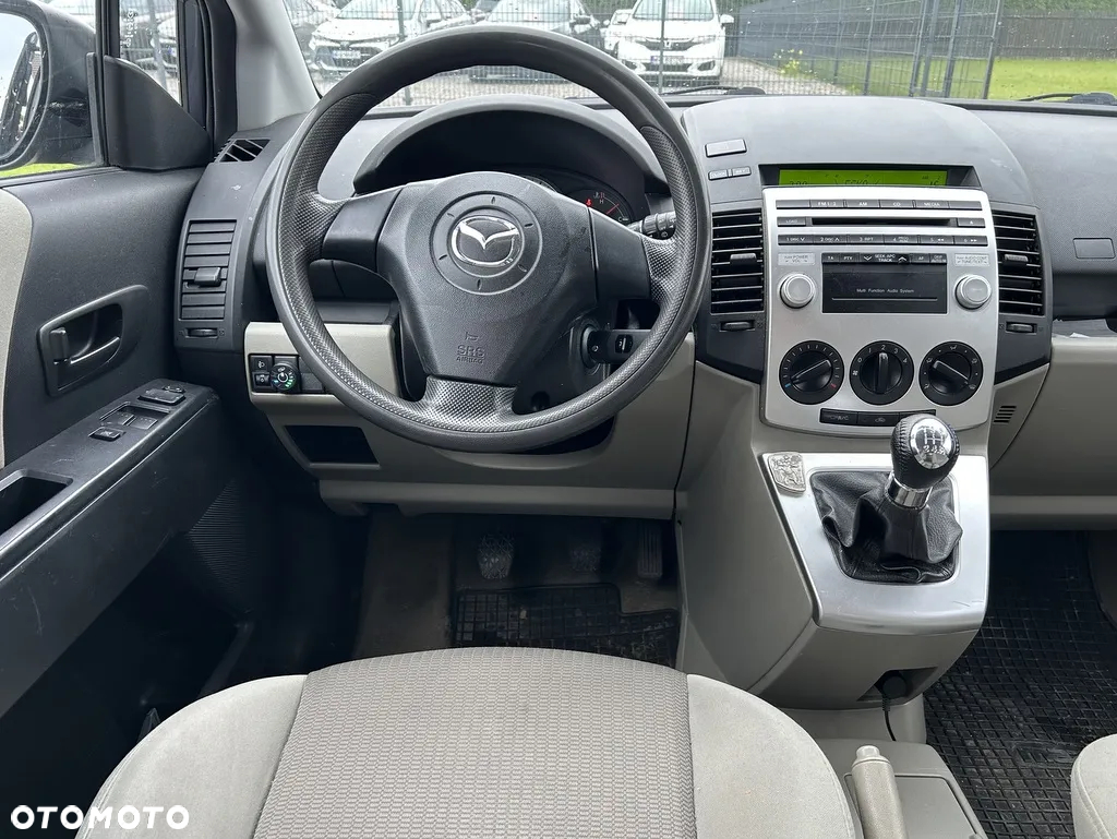 Mazda 5 - 5