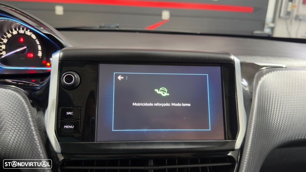 Peugeot 2008 1.2 PureTech Crossway - 33