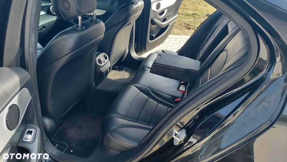 Mercedes-Benz Klasa C 180 (BlueTEC) d 7G-TRONIC AMG Line - 9