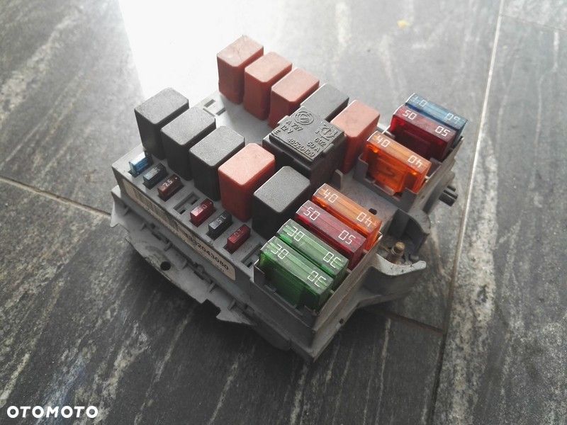 skrzynka bezpieczników ducato boxer jumper 02-06 - 3