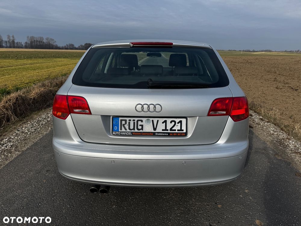 Audi A3 Sportback 1.4 TFSI Attraction - 12