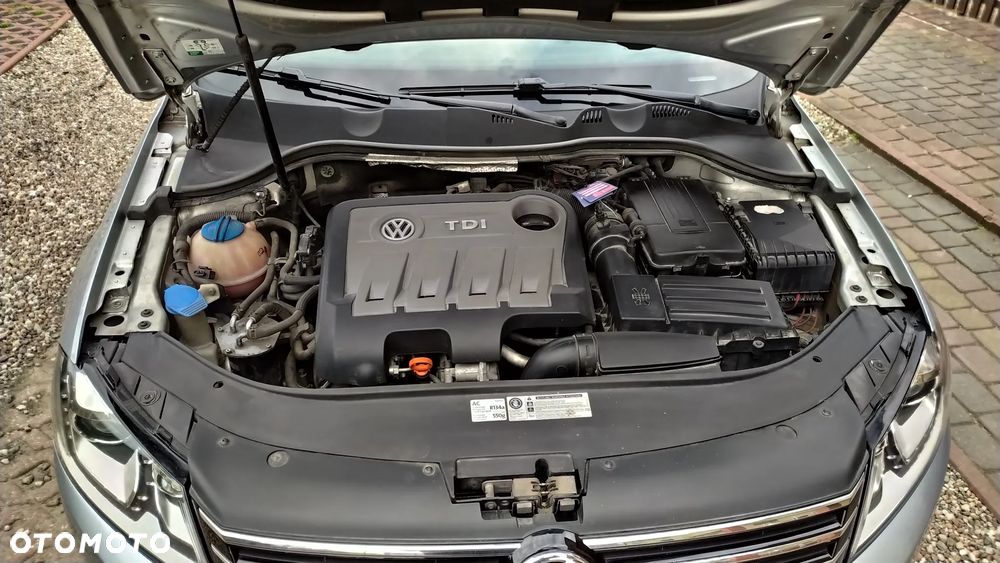 Volkswagen Passat 2.0 TDI Comfortline Optimum - 16