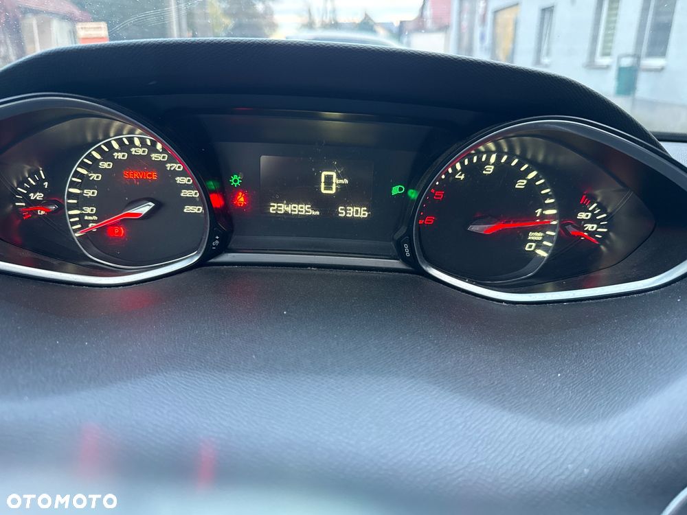 Peugeot 308 - 11