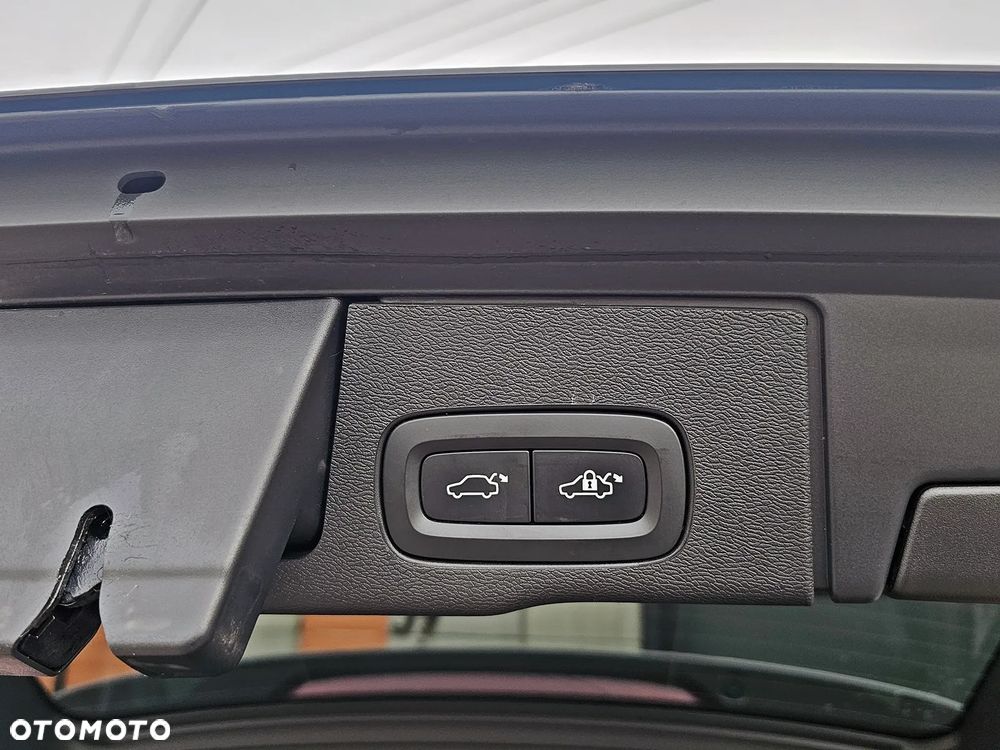 Volvo XC 60 B4 D Geartronic Inscription - 18