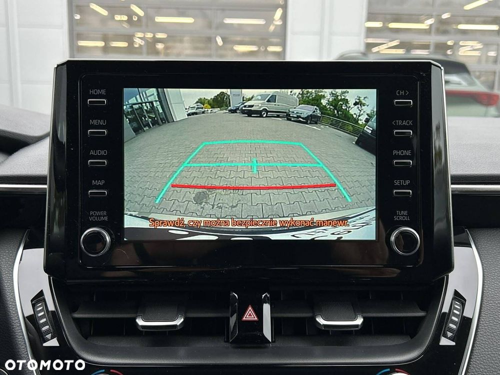 Toyota Corolla 2.0 Hybrid Comfort - 28