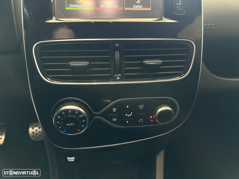 Renault Clio Sport Tourer 1.5 dCi GT Line EDC - 23