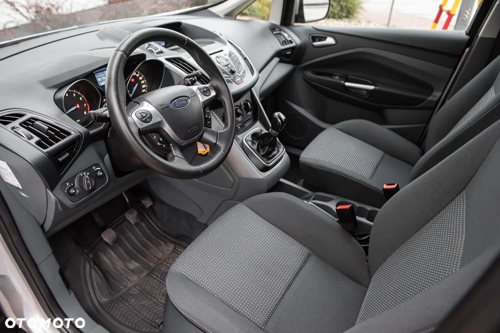 Ford C-MAX - 16