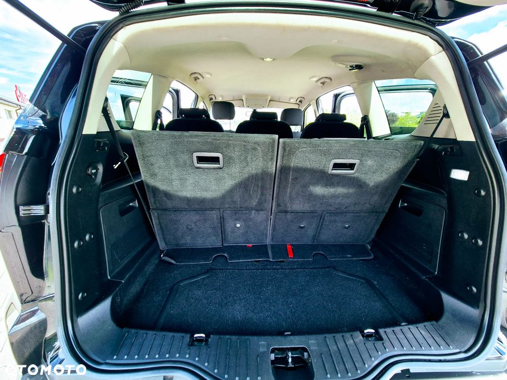 Ford S-Max 2.0 TDCi DPF Business Edition - 24