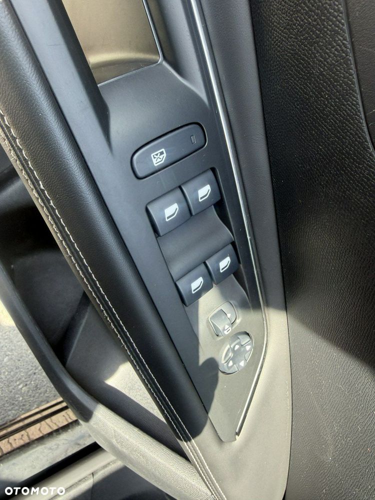 Peugeot 3008 - 14