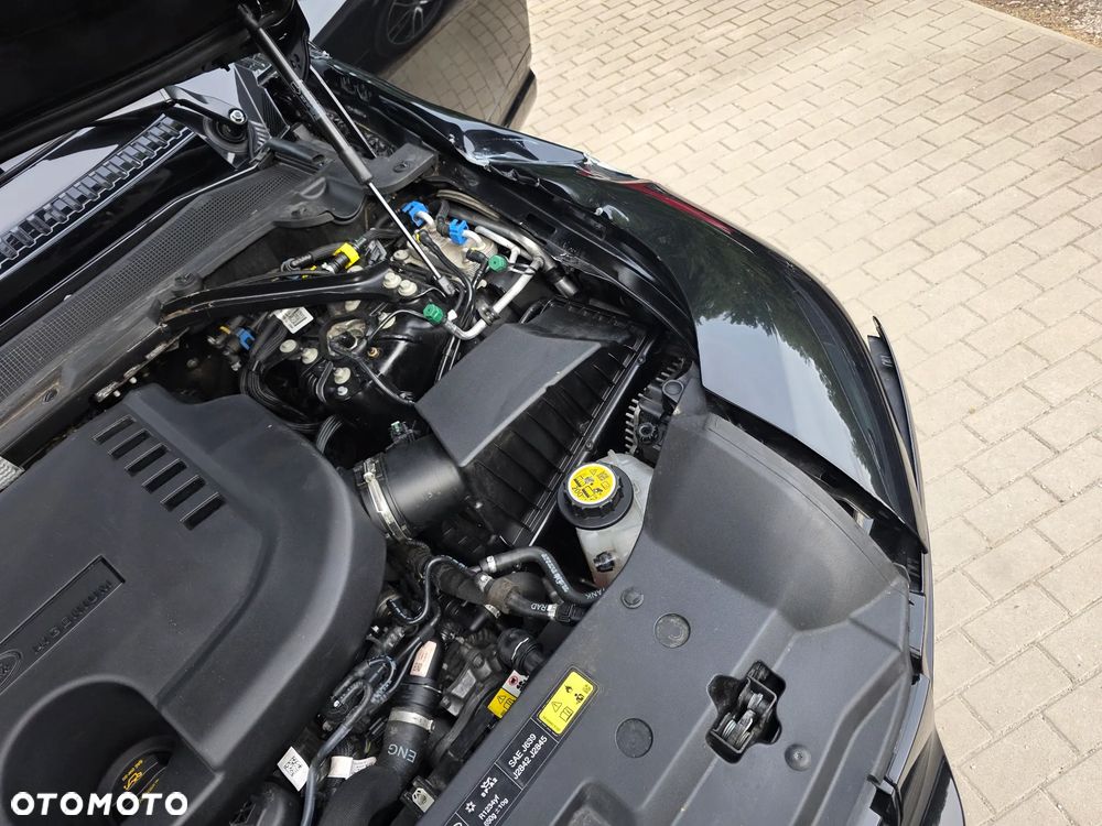 Land Rover Defender 3.0 D250 mHEV XS Edition - 29