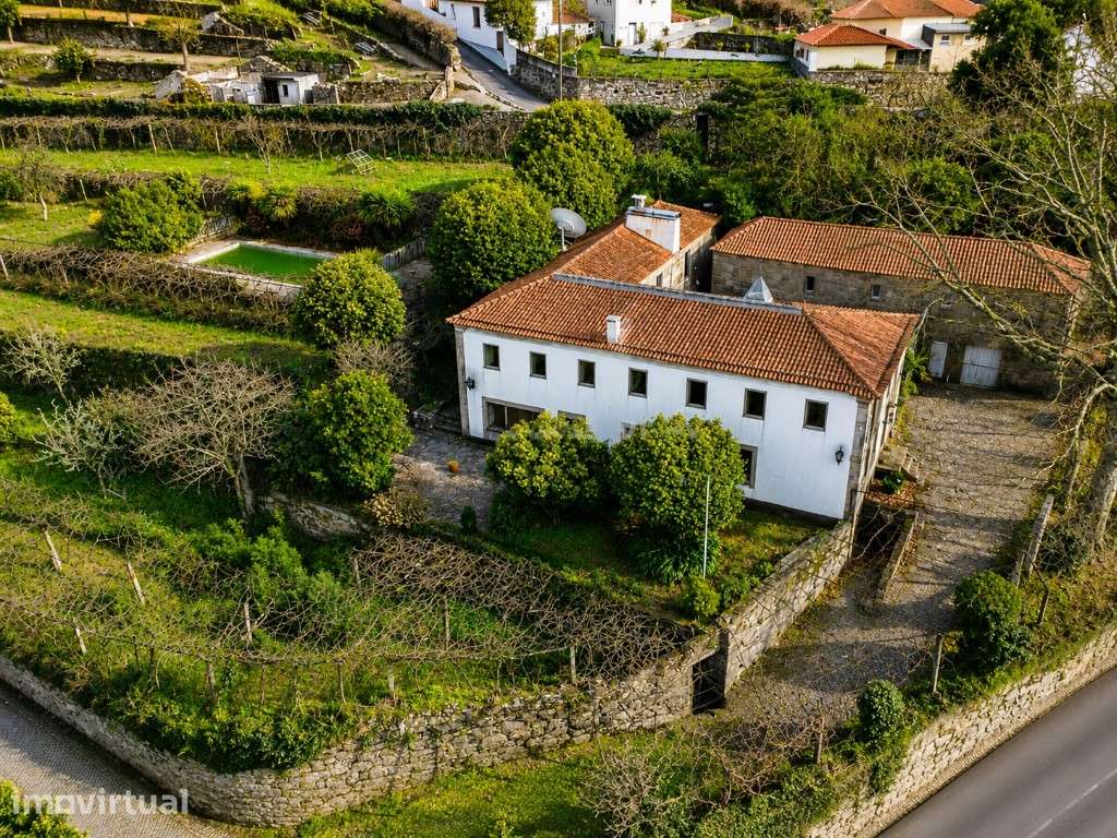 Quinta Senhorial em Santo Tirso - Grande imagem: 2/43