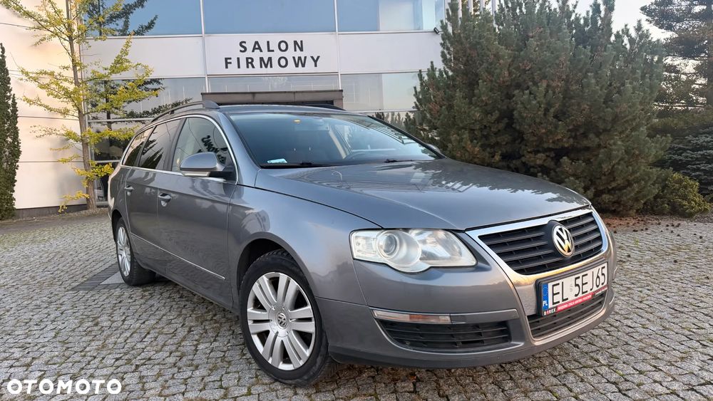 Volkswagen Passat - 27