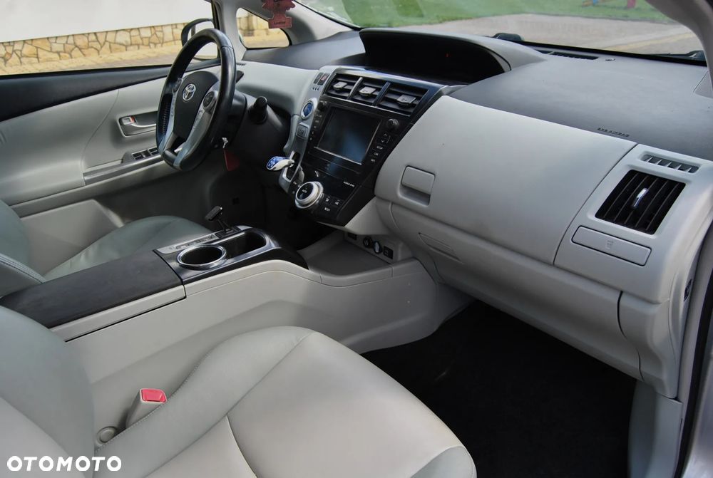 Toyota Prius+ 1.8 HSD Prestige - 7