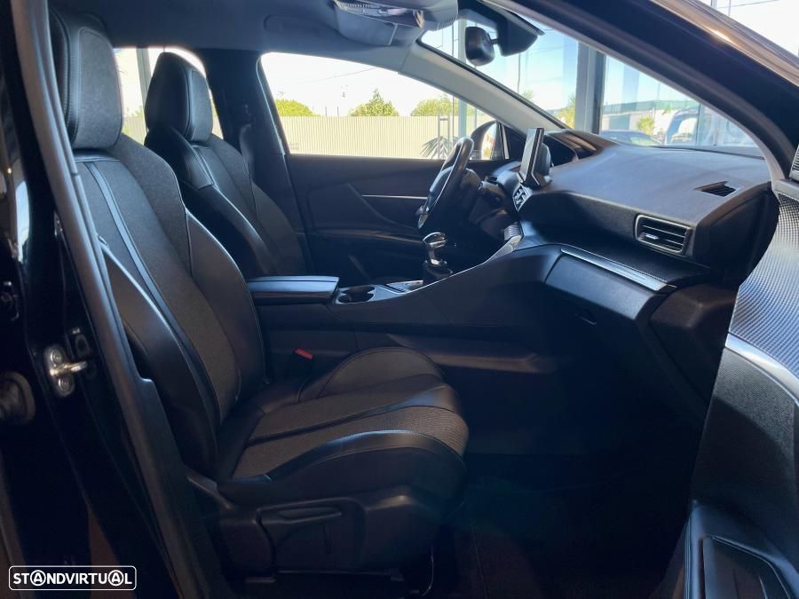 Peugeot 3008 1.2 PureTech Allure - 26