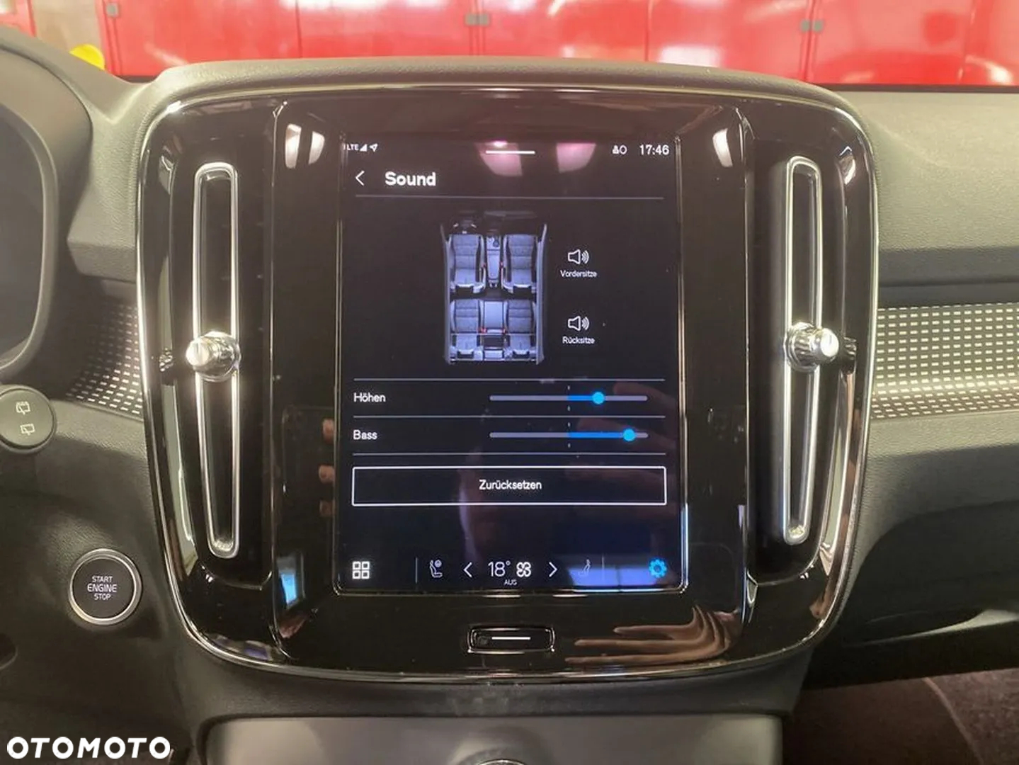 Volvo XC 40 B3 B DKG Core - 11