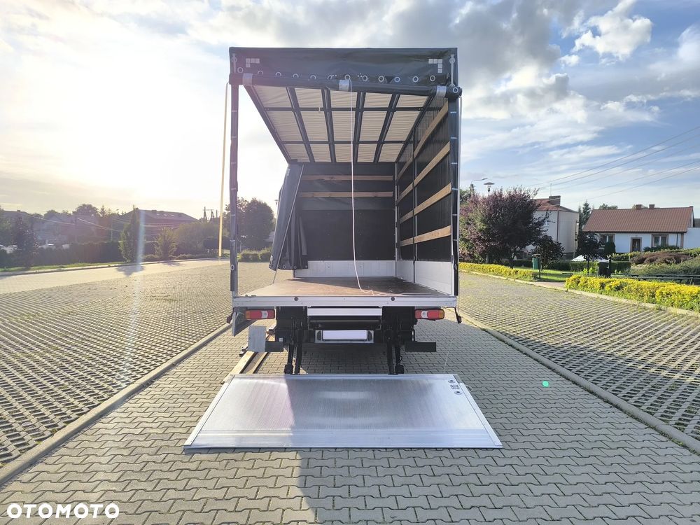 Iveco Daily 70C18 WINDA 1000kg, Sypialnia, 15Palet, Firana 6.22m! - 17