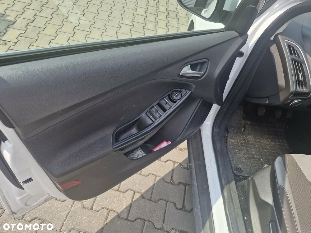 Ford Focus - 6