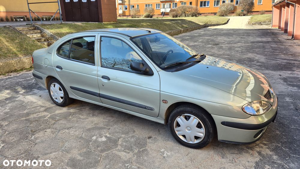 Renault Megane 1.4 RN 16V - 3