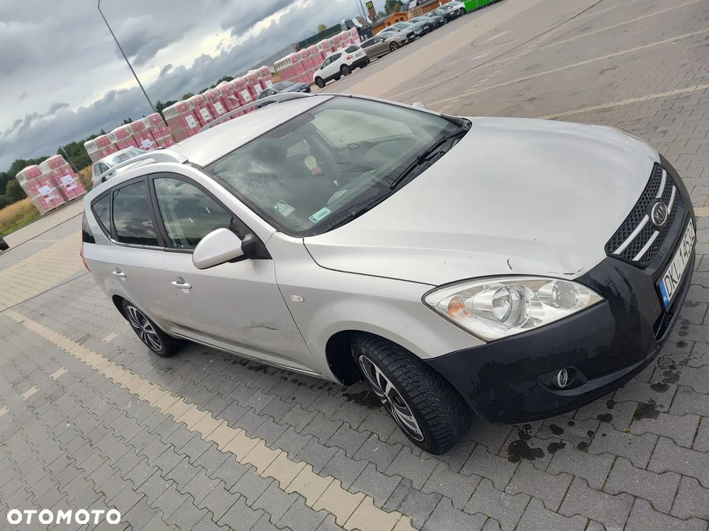 Kia Ceed Cee'd 1.6 Crdi Comfort - 11