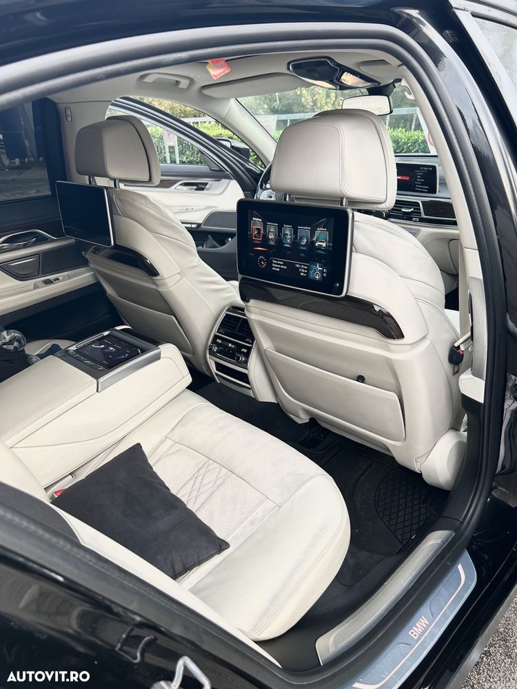 BMW Seria 7 740d xDrive - 12