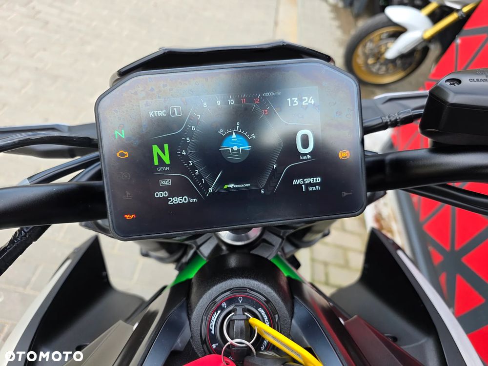 Kawasaki Z 900 - 20