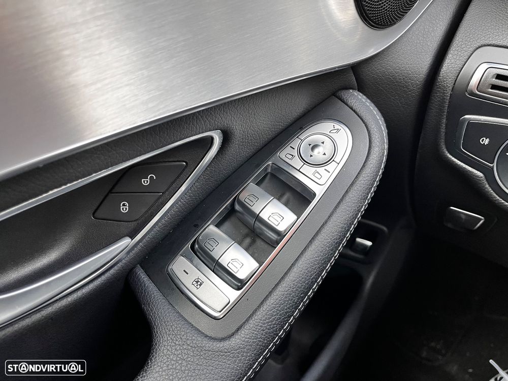 Mercedes-Benz GLC 250 d 4Matic 9G-TRONIC AMG Line - 20