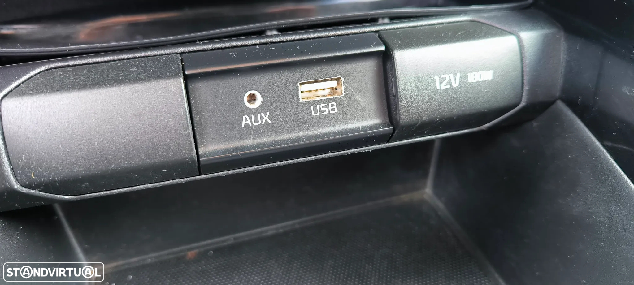 Kia Stonic 1.0 T-GDI EX - 32