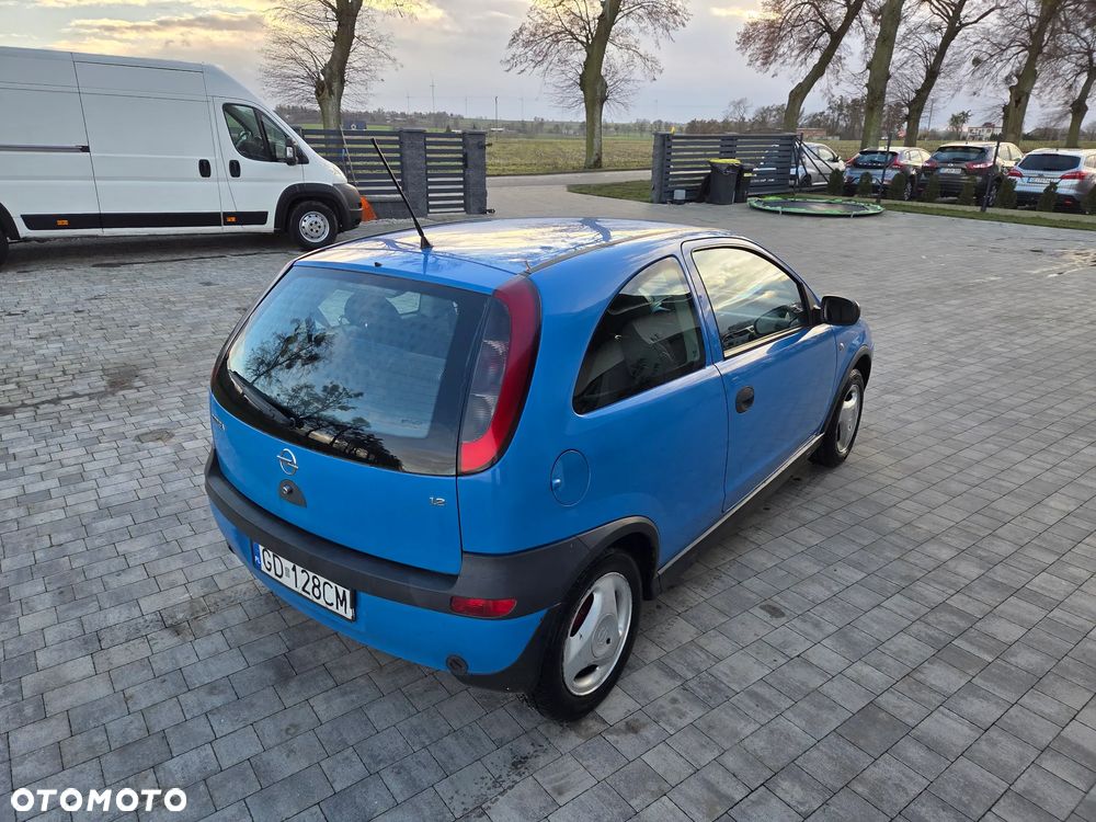 Opel Corsa - 8