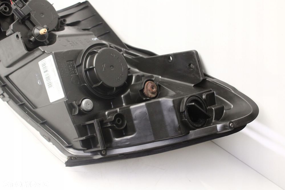 KIA CEED I 06R- REFLEKTOR LAMPA PRAWY PRZÓD PRAWA PRZEDNIA - 10