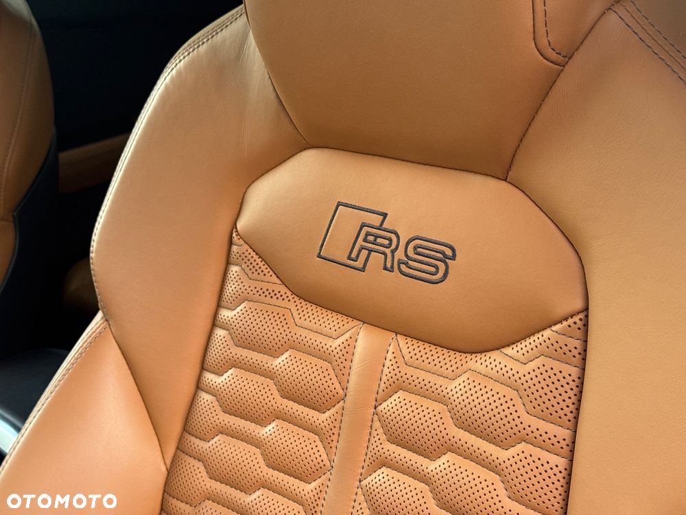 Audi RS Q8 - 21