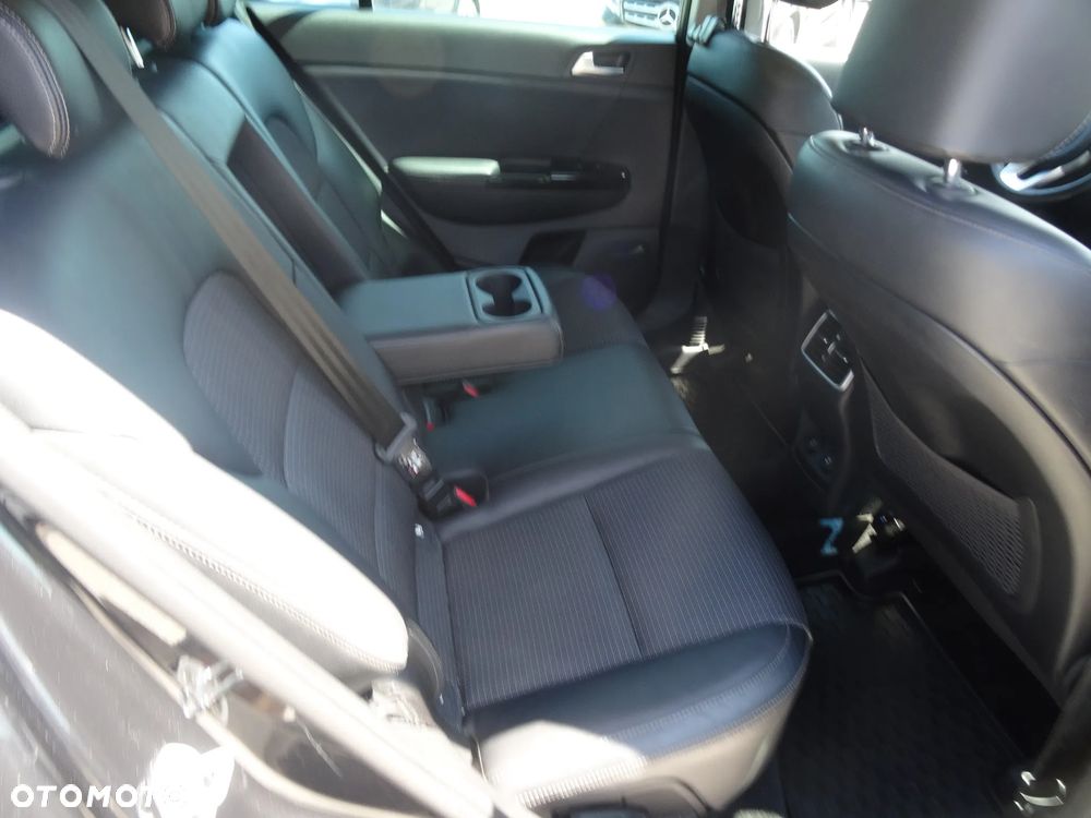 Kia Sportage 1.6 CRDI L 2WD DCT - 12