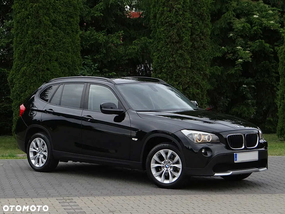 BMW X1 xDrive18d xLine - 12