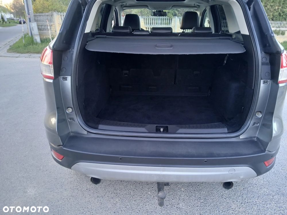 Ford Kuga 2.0 TDCi 4x4 Titanium - 21