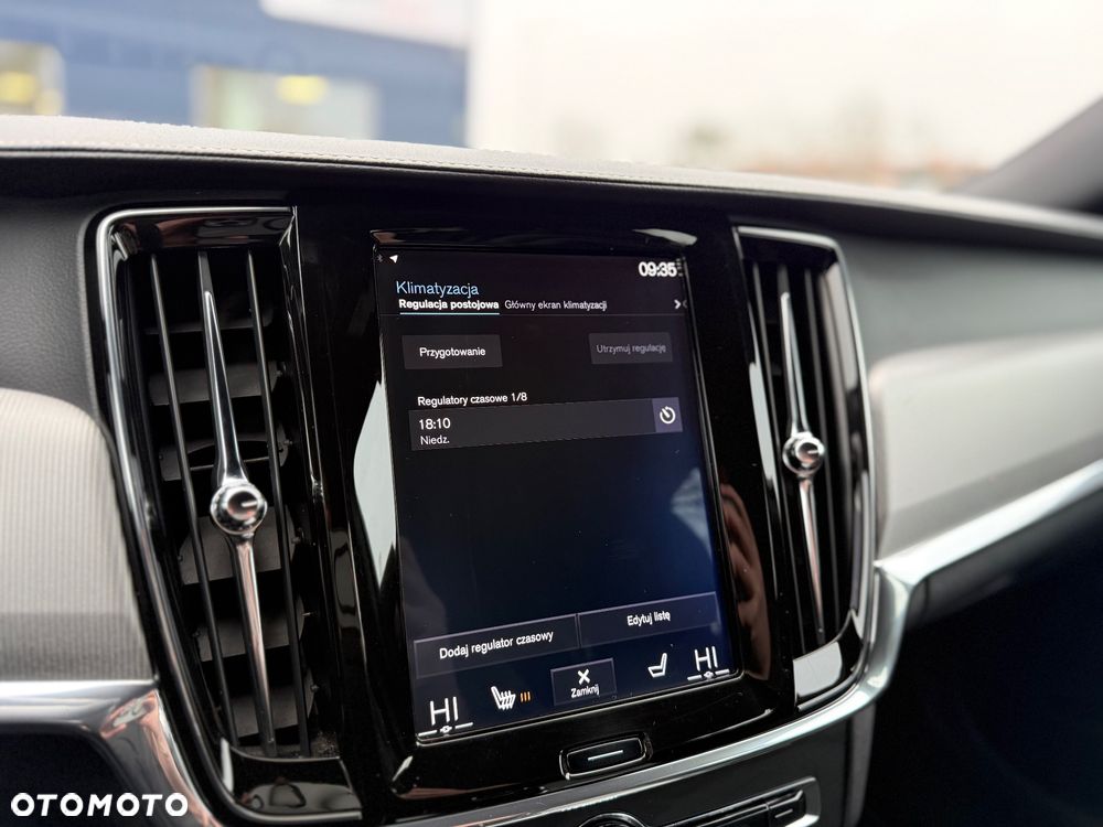 Volvo V90 D4 SCR R-Design - 29