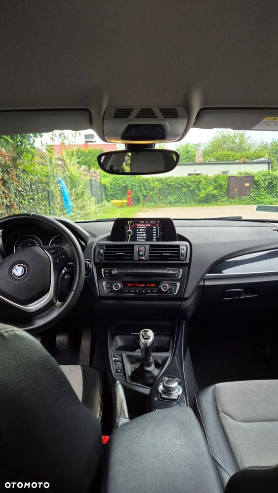 BMW Seria 1 116d EfficientDynamics - 15