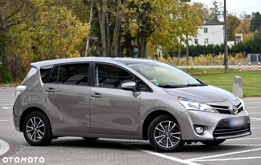 Toyota Verso 1.8 Sol EU5 - 5
