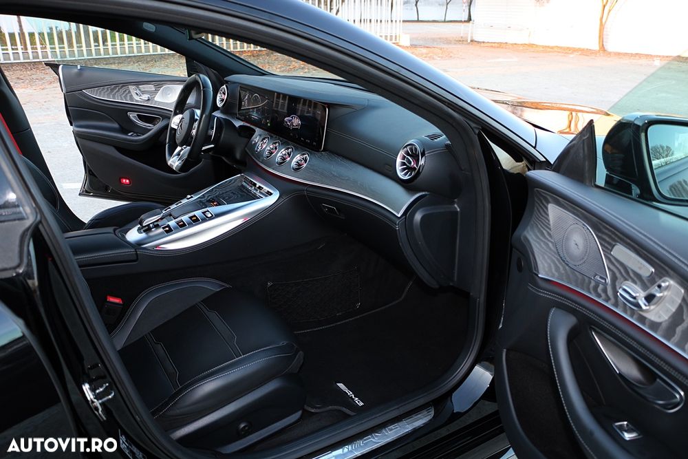 Mercedes-Benz AMG GT 4-door Coupe 43 4Matic+ - 30