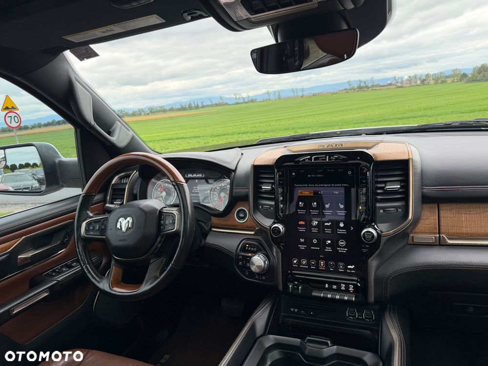 RAM 1500 5.7 Crew Cab Longhorn - 17