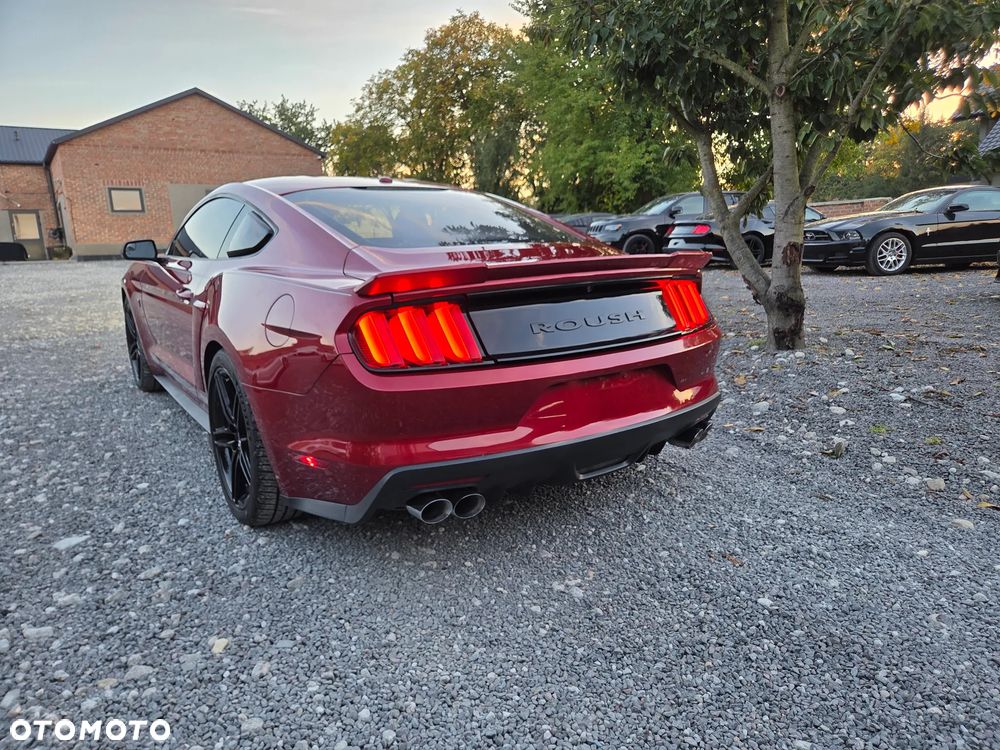 Ford Mustang 2.3 EcoBoost - 27