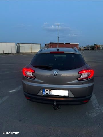 Renault Megane ENERGY dCi 110 Start & Stop Paris - 6