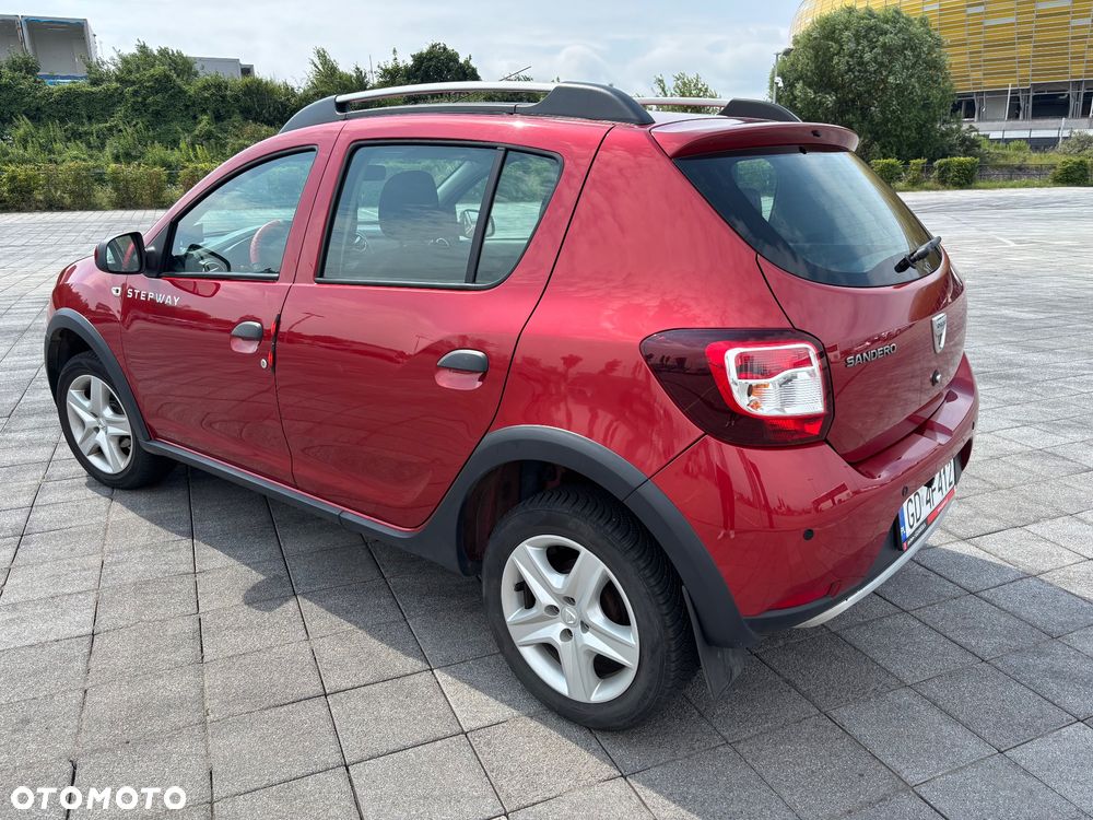 Dacia Sandero TCe 90 Celebration - 6