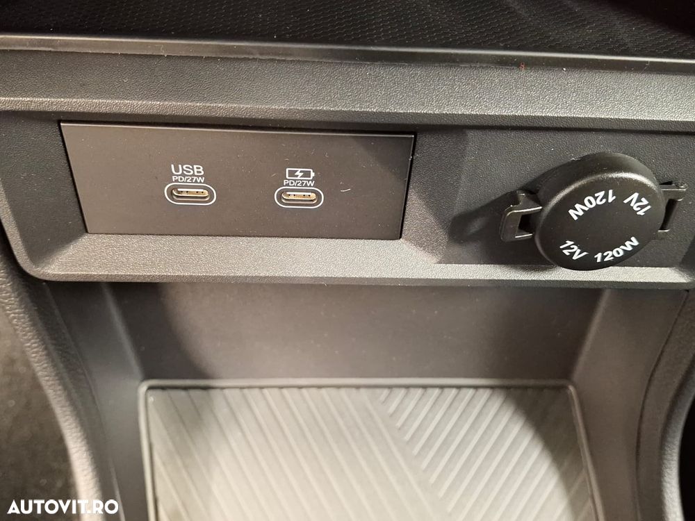 KG Mobility Torres - 10