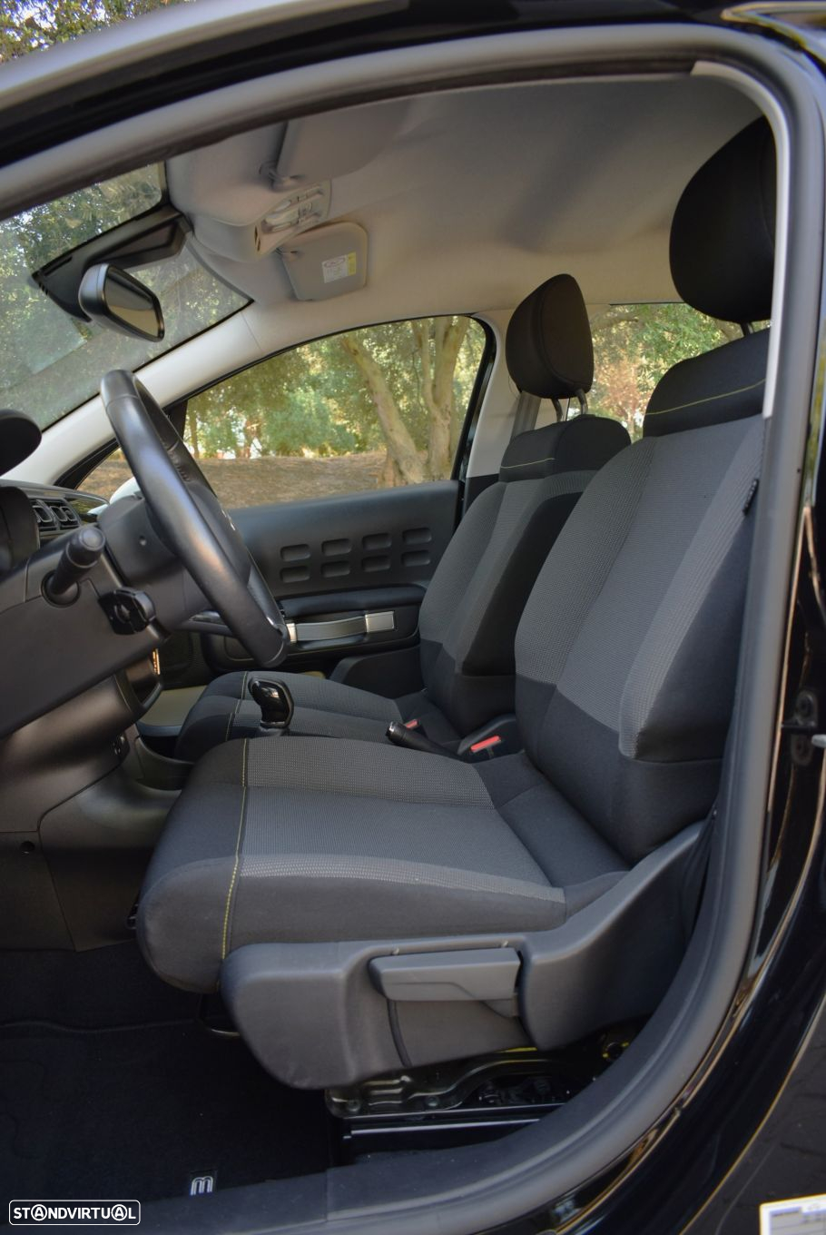 Citroën C3 1.2 PureTech Shine - 30