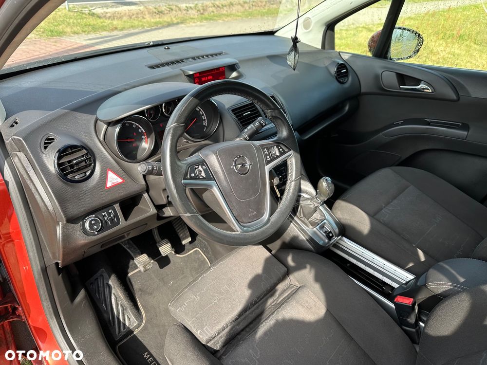 Opel Meriva 1.4 T Cosmo S&S - 8