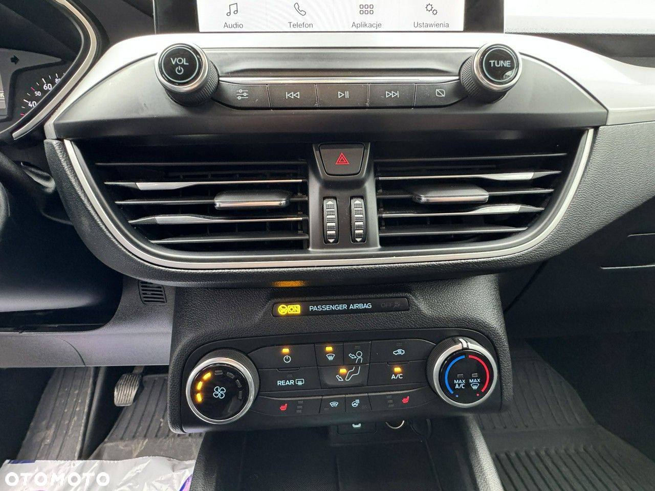Ford Focus - 26