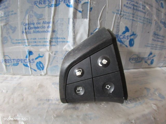 Interruptor A2518210251 MERCEDES ML W164 2005 320CDI 4X4 V6 24V 225CV  5P CINZENTO Volante Multifunções Botões Com Desgaste - 1