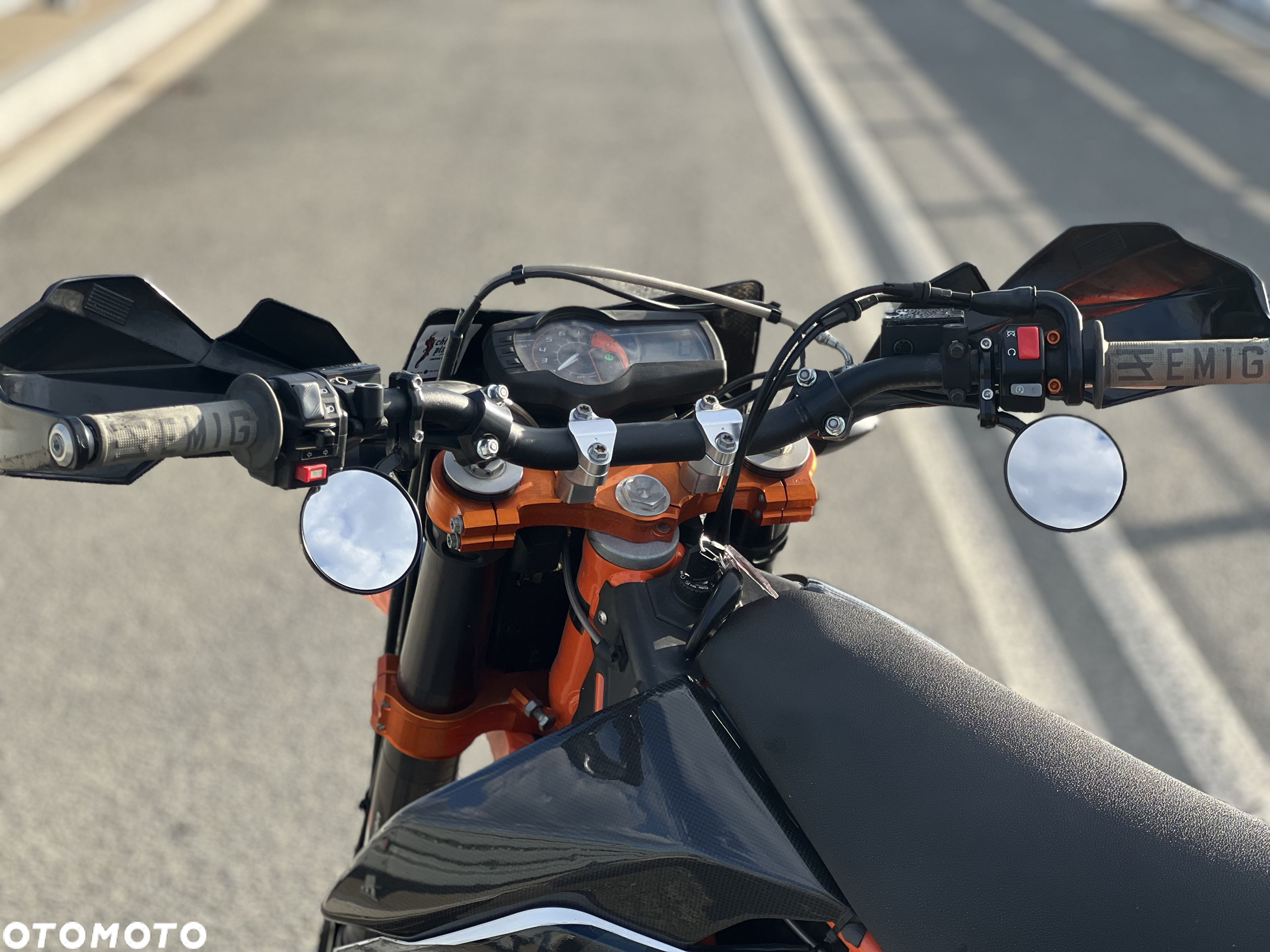 KTM SMC