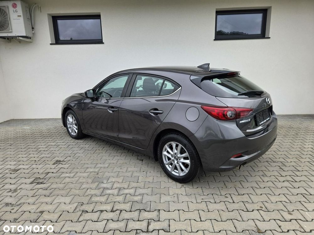 Mazda 3 - 17